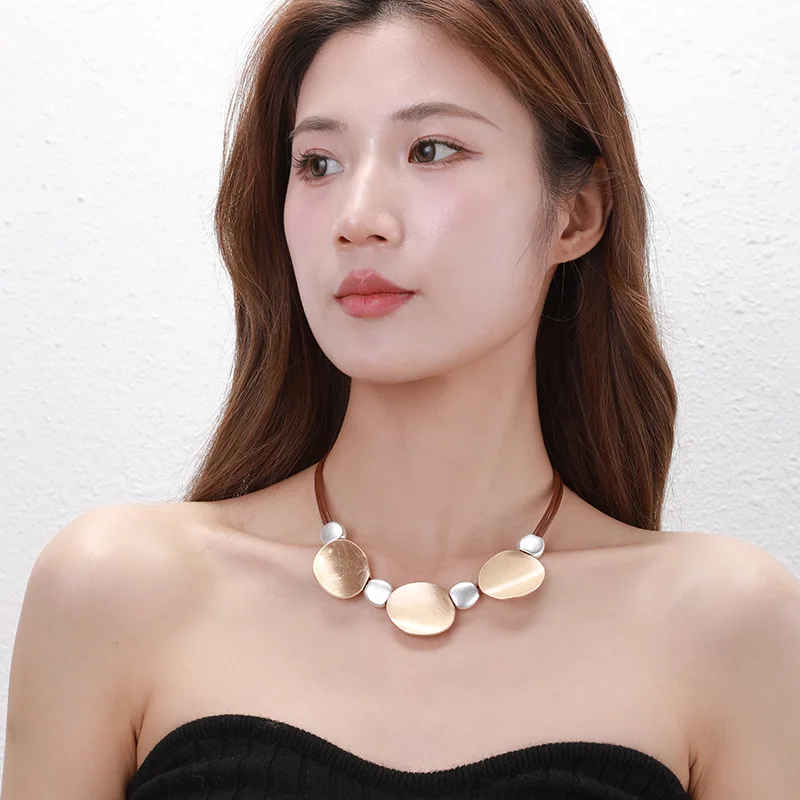 Kaseakia Chunky Big Large Statement Round Metal Alloy Pendant Choker Necklace for Women
Kaseakia Chunky Big Large Statement Round Metal Alloy Pendant Choker Necklace for Women