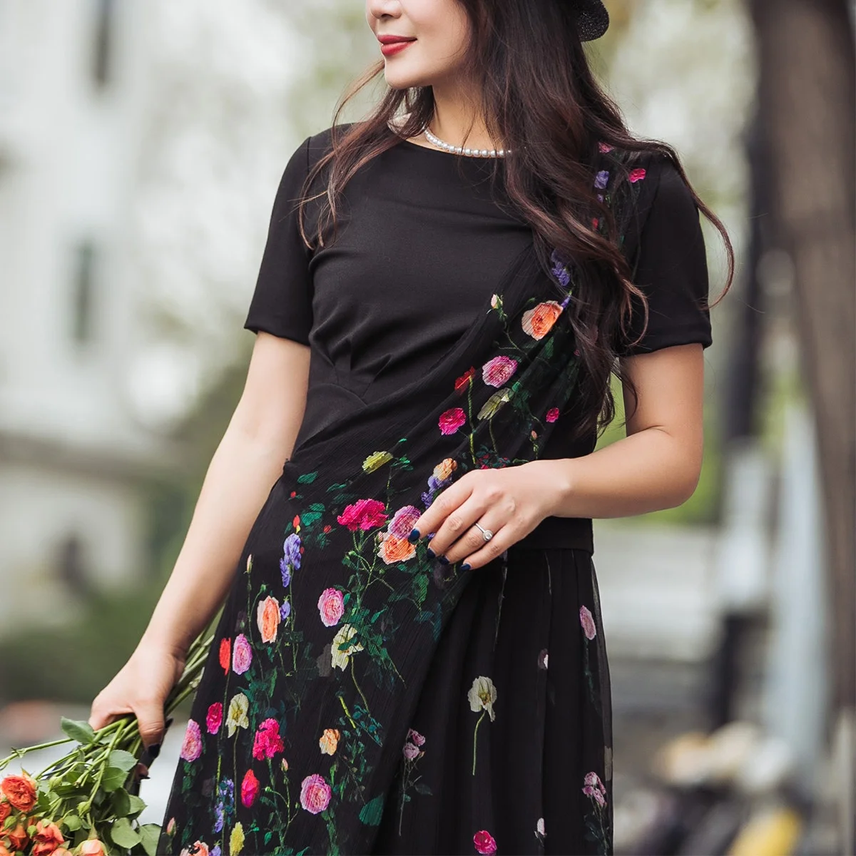 Women's Short Sleeve T-Shirt round Neck Rose Print Asymmetrical Top Vintage Style Splice Fiber Polyester Lycra Summer Wear
Women's Short Sleeve T-Shirt round Neck Rose Print Asymmetrical Top Vintage Style Splice Fiber Polyester Lycra Summer Wear