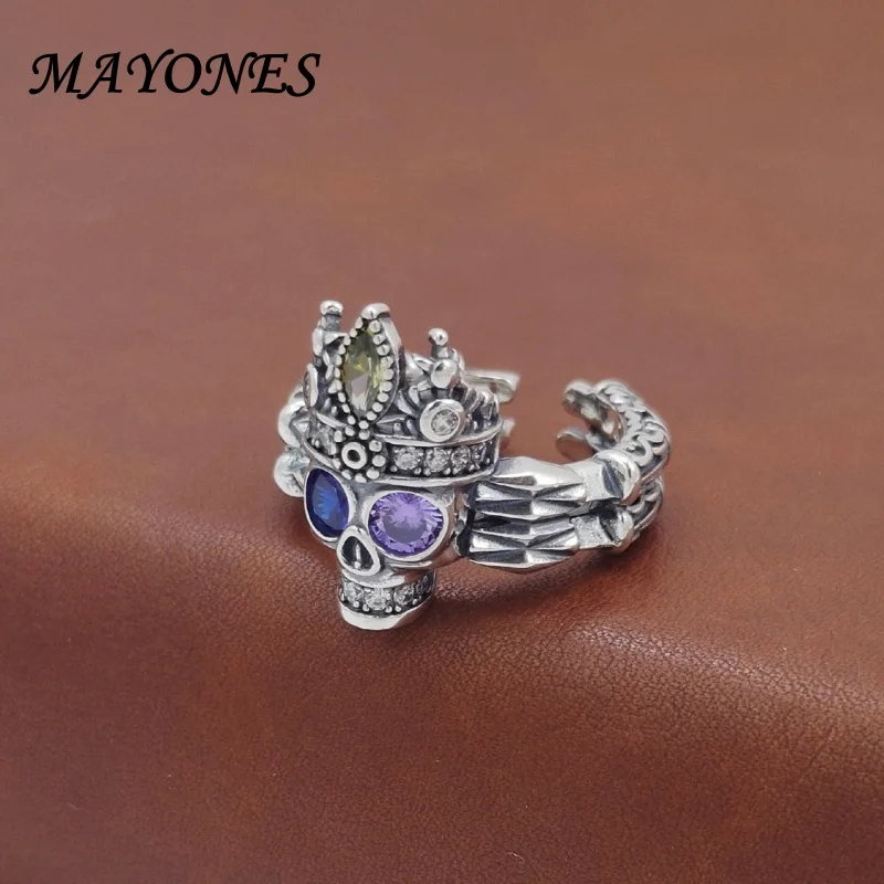 MAYONES S925 Sterling Silver Ring Blue Purple Zircon Crown Skull Head Women's Luxury Jewelry
MAYONES S925 Sterling Silver Ring Blue Purple Zircon Crown Skull Head Women's Luxury Jewelry