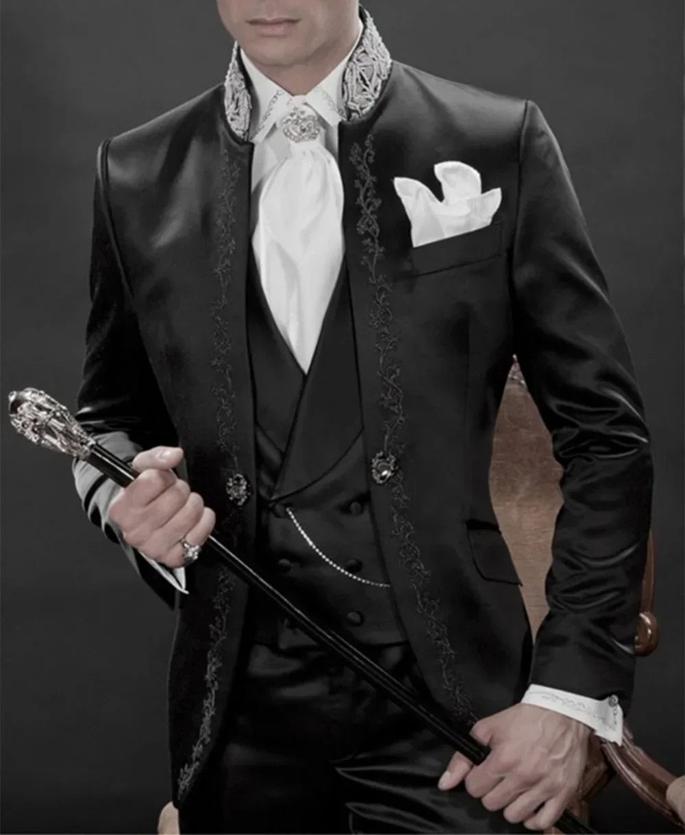 Luxury Black Embroidery Men Suits Fashion Groom Wedding Tuxedo Slim Party Prom Elegant Male Suit 3 Piece (Jacket+Pants+Vest)
Luxury Black Embroidery Men Suits Fashion Groom Wedding Tuxedo Slim Party Prom Elegant Male Suit 3 Piece (Jacket+Pants+Vest)