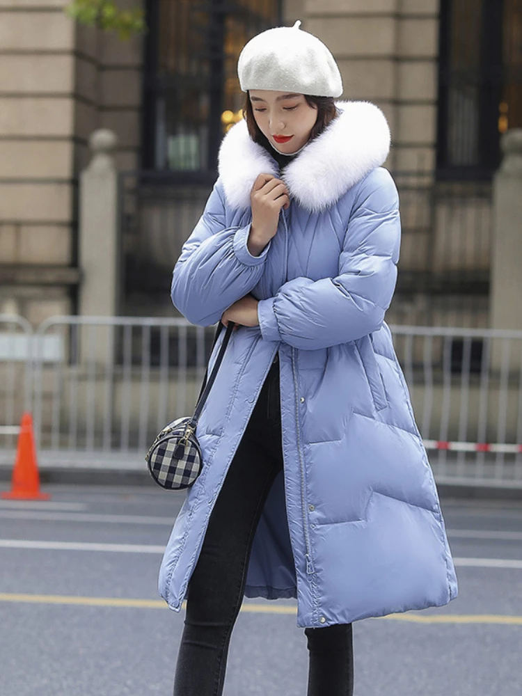MENINA BONITA 2022 New White Duck Down Solid Coats X-Long Real Natural Fox Fur Collar Hooded Winter Women Jacket Warm Streetwear
MENINA BONITA 2022 New White Duck Down Solid Coats X-Long Real Natural Fox Fur Collar Hooded Winter Women Jacket Warm Streetwear