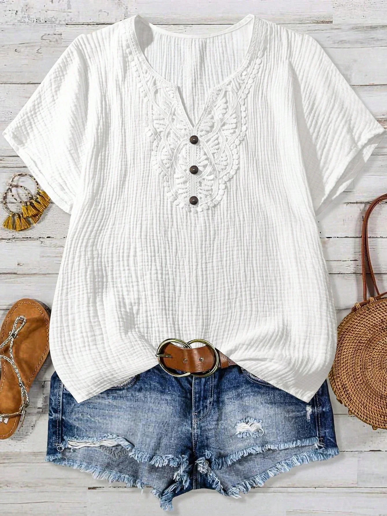 White Lace Embroidered Notch Neck Short Sleeve Loose Blouse
White Lace Embroidered Notch Neck Short Sleeve Loose Blouse