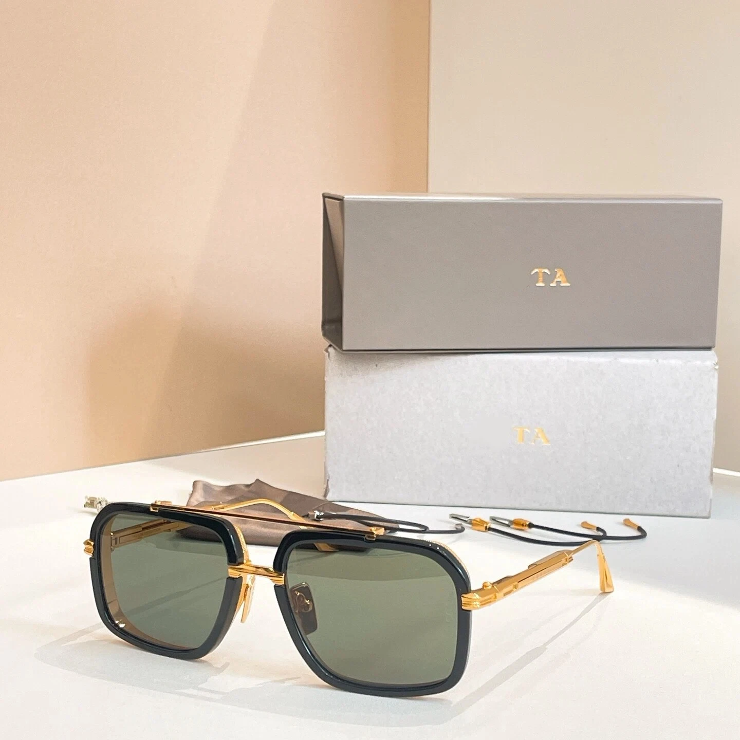 Authentic For DIYTA DT DES013 Popular UV400 Polarized Men Women Sun Glasses Vintage Casual Classic Male Couple Eyewear With Box
Authentic For DIYTA DT DES013 Popular UV400 Polarized Men Women Sun Glasses Vintage Casual Classic Male Couple Eyewear With Box