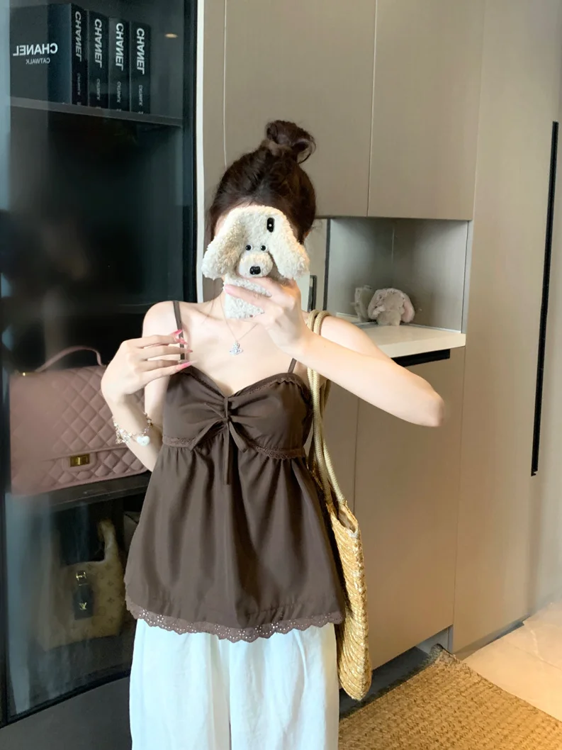 Kumikumi Brown Ruffle Knot Short Tank Top Women's Sweet Style Age Reduction Slimming Summer Vest Commute Style
Kumikumi Brown Ruffle Knot Short Tank Top Women's Sweet Style Age Reduction Slimming Summer Vest Commute Style