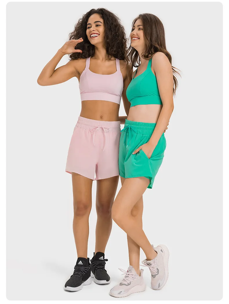 Women's drawstring Summer Short Sporty Running Shorts And Top of Same Color Matching
Women's drawstring Summer Short Sporty Running Shorts And Top of Same Color Matching