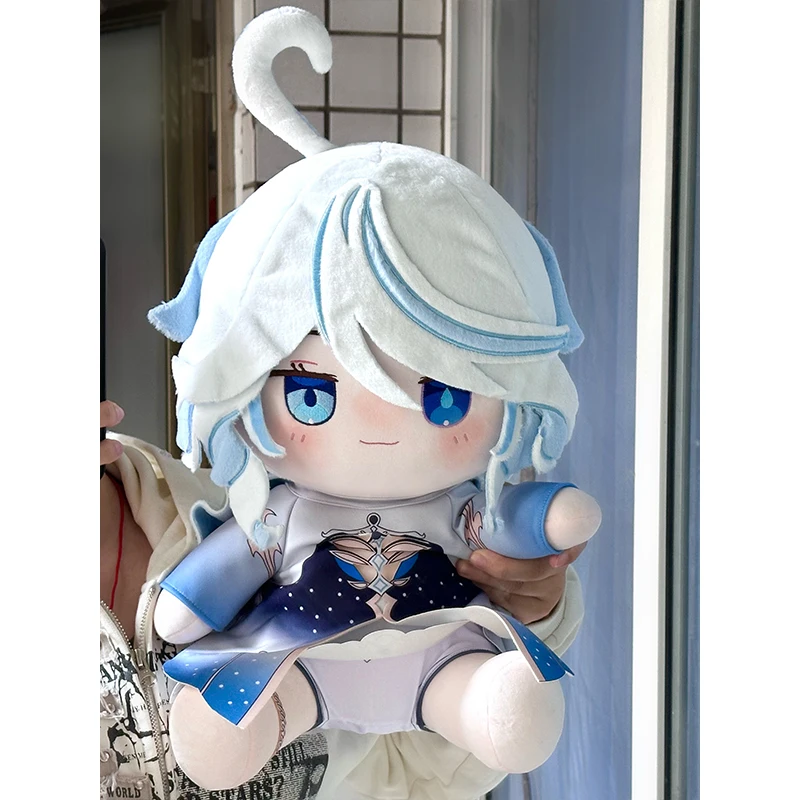 Игра Genshin Impact Furina Focalors, плюшевая кукла, мягкая игрушка для сидения, плюшевые аниме, мультяшная мягкая обнимающая фигурка, 40 см, большой размер
Игра Genshin Impact Furina Focalors, плюшевая кукла, мягкая игрушка для сидения, плюшевые аниме, мультяшная мягкая обнимающая фигурка, 40 см, большой размер