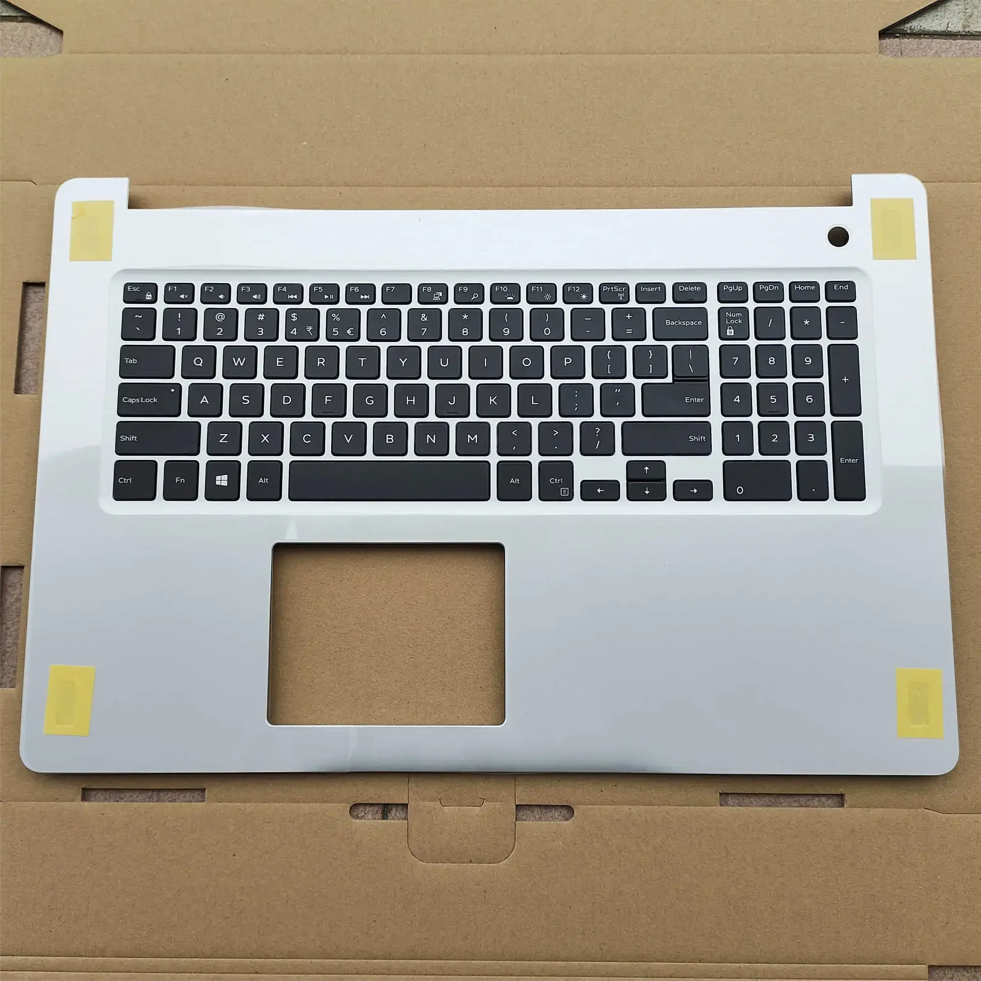 Новая клавиатура для DLEE Inspiron 5770 5775 Inspiron 17 5000 со встроенным корпусом C
Новая клавиатура для DLEE Inspiron 5770 5775 Inspiron 17 5000 со встроенным корпусом C