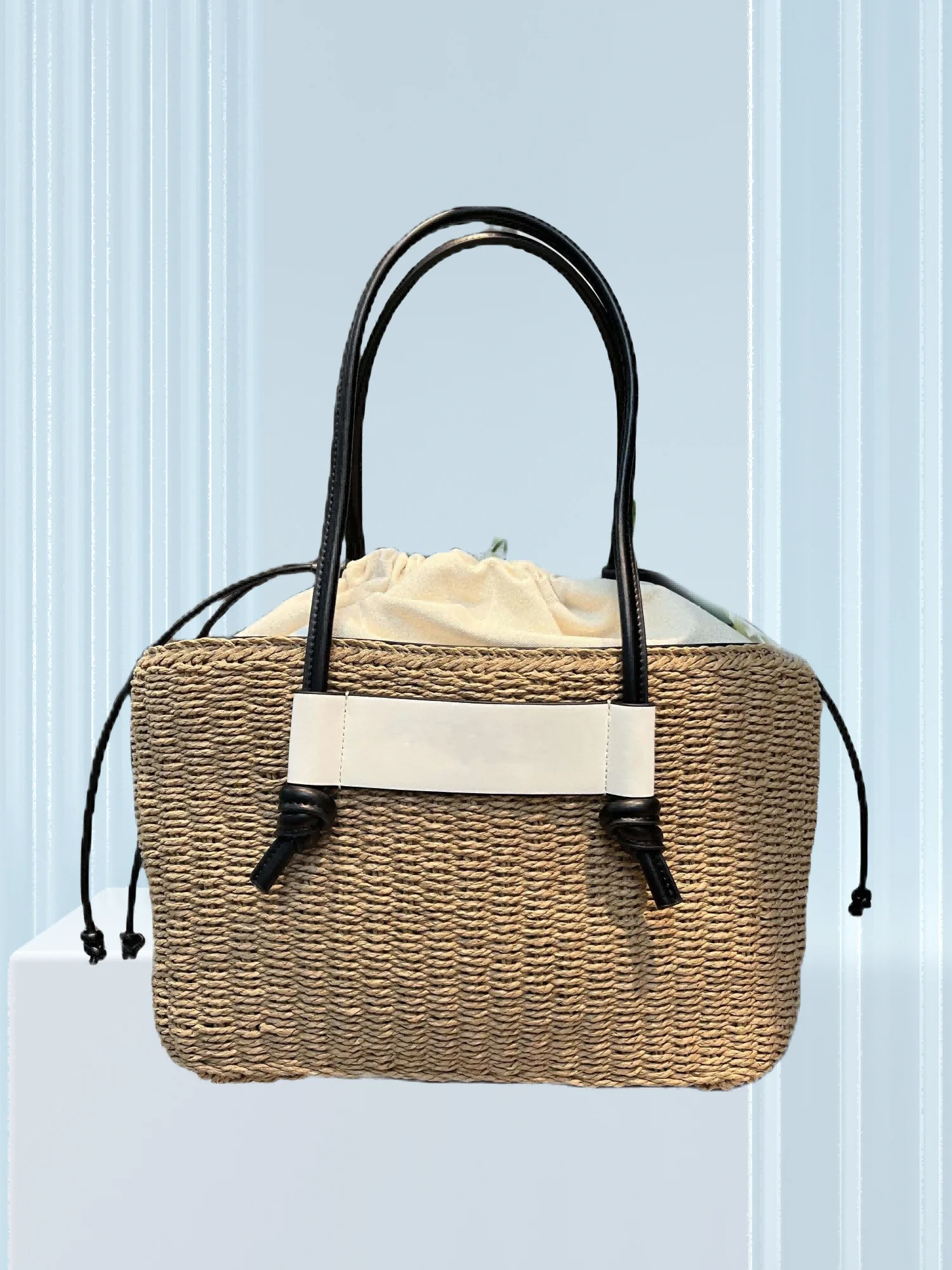 2025 TerraEmblem Woven Bag: Artisan Craftsmanship, Farmers Market Darling, Subtle Hype
2025 TerraEmblem Woven Bag: Artisan Craftsmanship, Farmers Market Darling, Subtle Hype