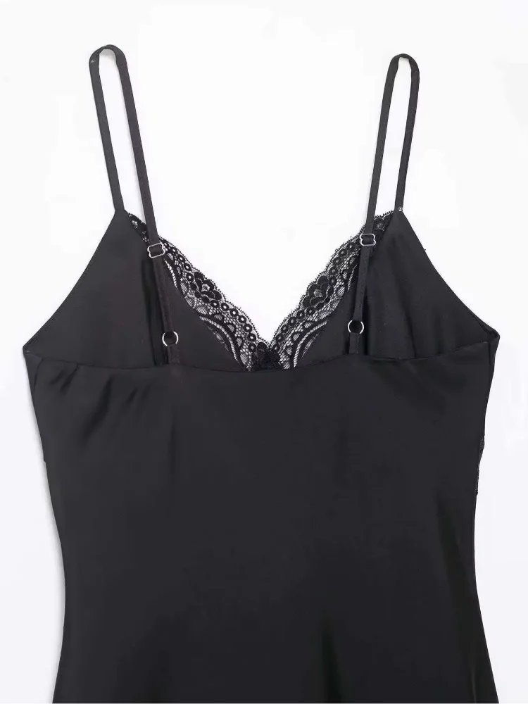 Elegant Women Chic Lace Patchwork Sling Mini Dress Deep V Neck Slim Black Dresses 2026 New Lady Daily Evening Casual Vestidos
Elegant Women Chic Lace Patchwork Sling Mini Dress Deep V Neck Slim Black Dresses 2026 New Lady Daily Evening Casual Vestidos