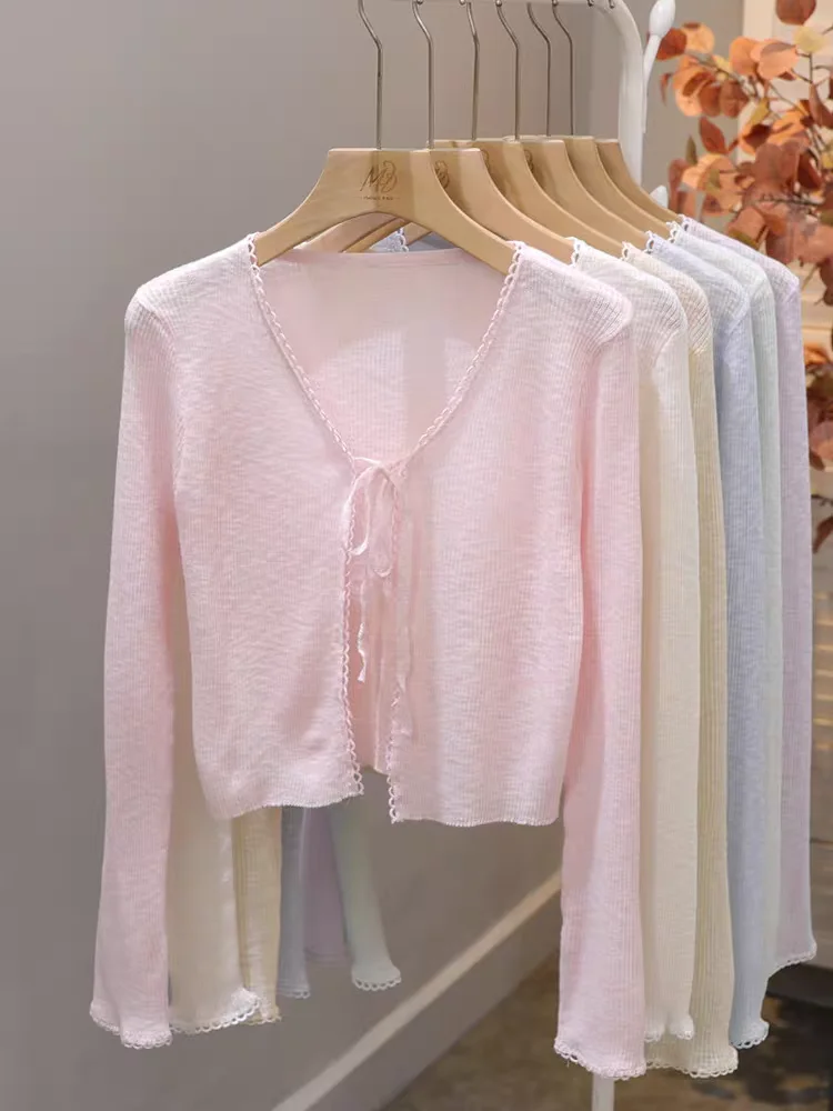 Lace-Up V-Neck Knit Cardigan 2025 Summer New Icy Silk Cover-Up Shawl Sun Protection Lightweight Women's Crop Top
Lace-Up V-Neck Knit Cardigan 2025 Summer New Icy Silk Cover-Up Shawl Sun Protection Lightweight Women's Crop Top