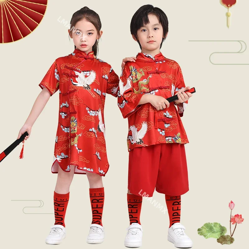 Children's red cheerleading costume, Chinese style group dance performance costume
Children's red cheerleading costume, Chinese style group dance performance costume