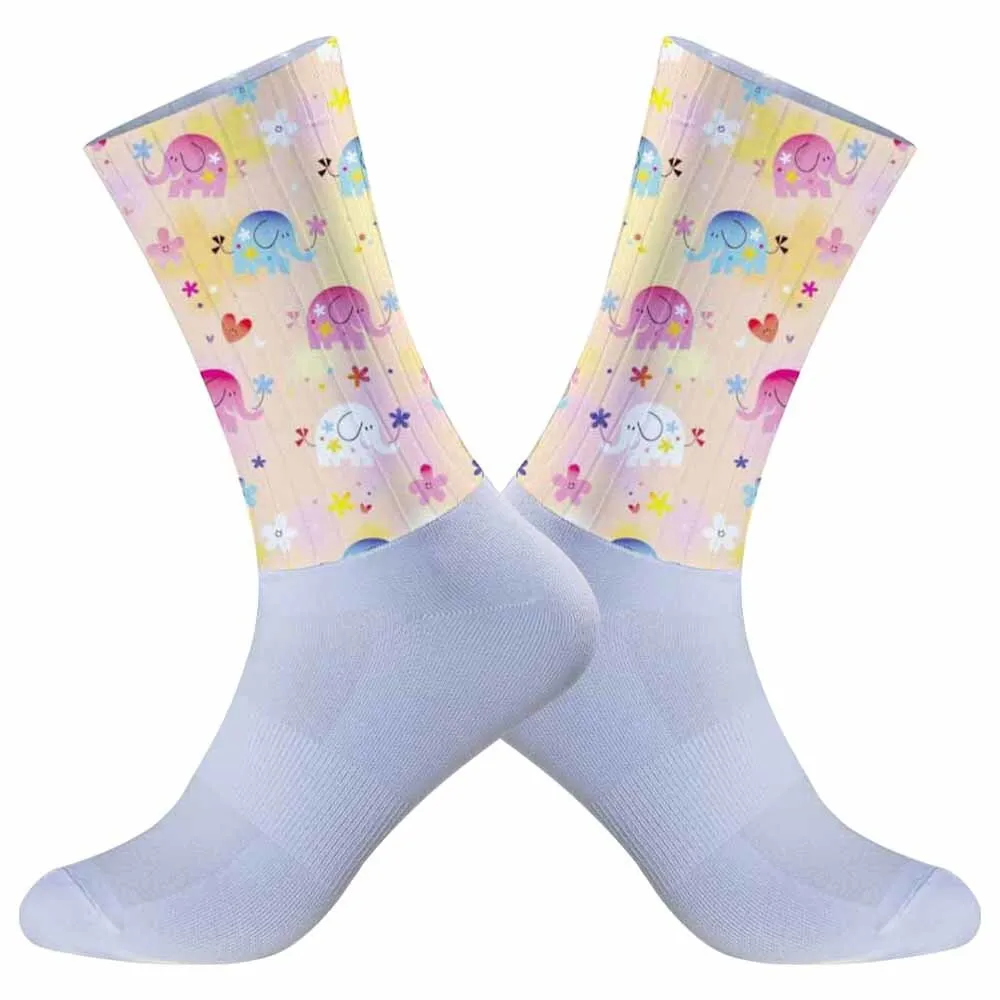 2024 New compression Trip Socks Harajuku Rainbow donuts Seamless Pattern Sports socks Cycling Socks Christmas socks
2024 New compression Trip Socks Harajuku Rainbow donuts Seamless Pattern Sports socks Cycling Socks Christmas socks