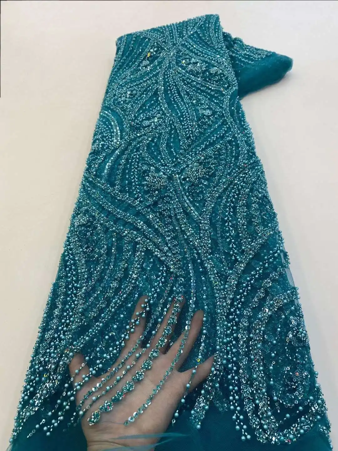 High Quality Beaded Lace Fabrics for Wedding Fabric Material Bule Bridal Lace with Sequins Luxury African Lace Fabric 5 Yards
High Quality Beaded Lace Fabrics for Wedding Fabric Material Bule Bridal Lace with Sequins Luxury African Lace Fabric 5 Yards