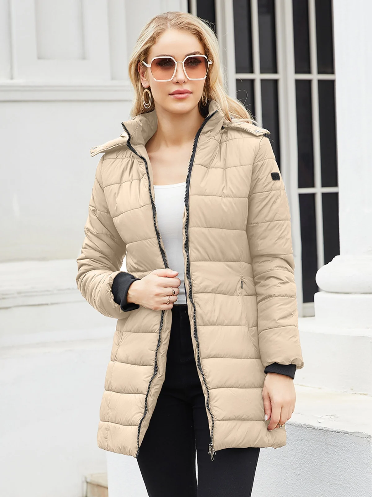 Warm Hooded Quilted Parka Coat Cotton Polyester Filled Medium Length Slim Fit Women's Winter Outerwear Sweet Sle Pure Color
Warm Hooded Quilted Parka Coat Cotton Polyester Filled Medium Length Slim Fit Women's Winter Outerwear Sweet Sle Pure Color