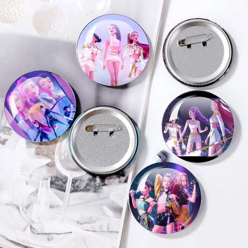 KPop Demon Hunting Series значки на булавке круглые горячие броши из фильма Руми мультфильм украшения рюкзака аксессуары забавные подарки на день рождения
KPop Demon Hunting Series значки на булавке круглые горячие броши из фильма Руми мультфильм украшения рюкзака аксессуары забавные подарки на день рождения