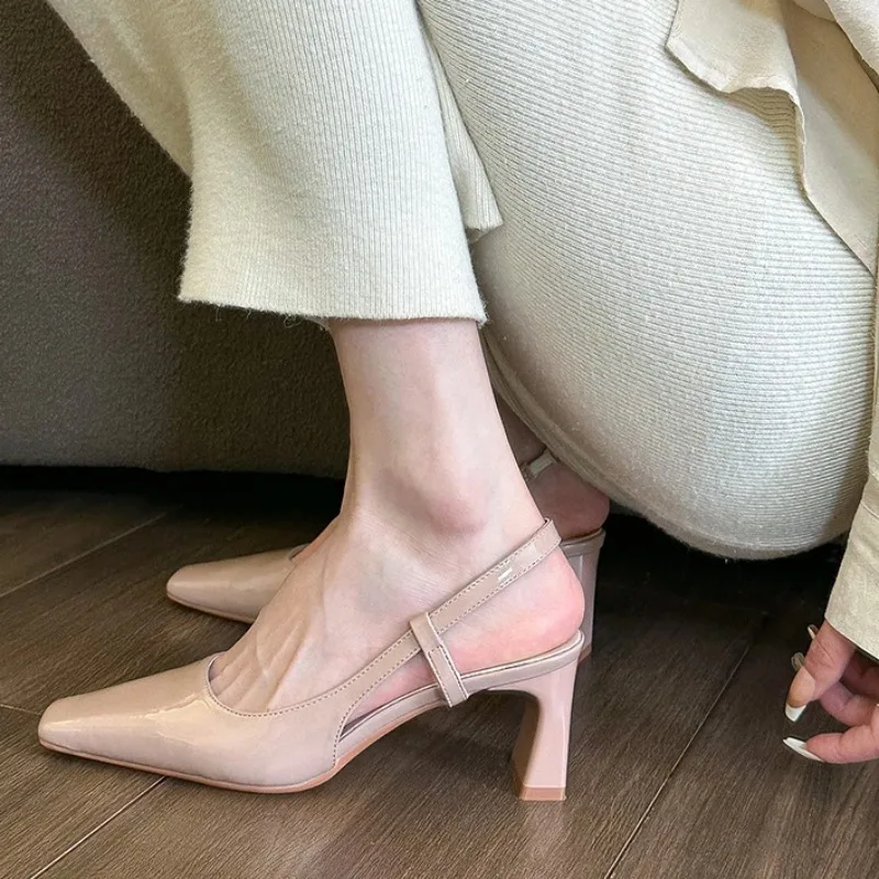 Designer Summer High Heel Women Sandals Fashion Square Toe Shoes Design Style Party Dress Sandalias Shoes
Designer Summer High Heel Women Sandals Fashion Square Toe Shoes Design Style Party Dress Sandalias Shoes