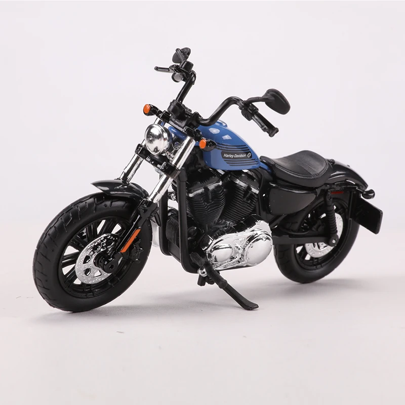Maisto 1:18 2022 Forty-Eight Special Motorcycle Car Simulation Alloy Car Model
Maisto 1:18 2022 Forty-Eight Special Motorcycle Car Simulation Alloy Car Model