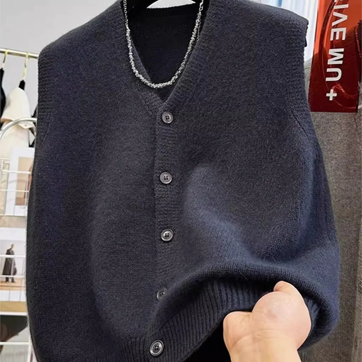 plus Size 300 Pou V-Ne Knitted Open Cardigan Vest Men's Women's Spring Autumn High-End Feeling Layering Sweater Vest Jaet
plus Size 300 Pou V-Ne Knitted Open Cardigan Vest Men's Women's Spring Autumn High-End Feeling Layering Sweater Vest Jaet