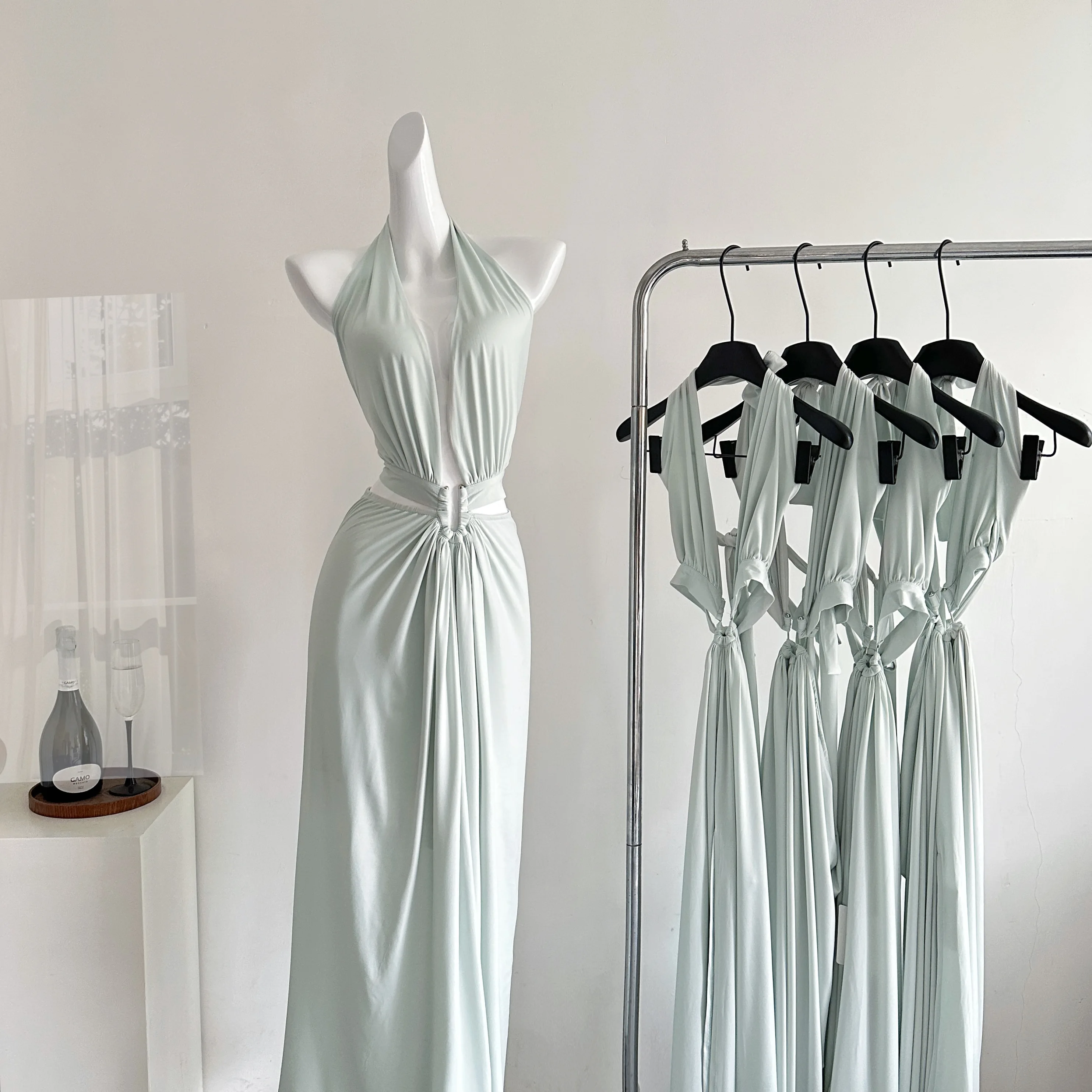 Deep V Sexy Neck Hanging Dress Women'S Summer New Design Waist Exposed Seaside Vacation Temperament Skirt Sexy Dress
Deep V Sexy Neck Hanging Dress Women'S Summer New Design Waist Exposed Seaside Vacation Temperament Skirt Sexy Dress