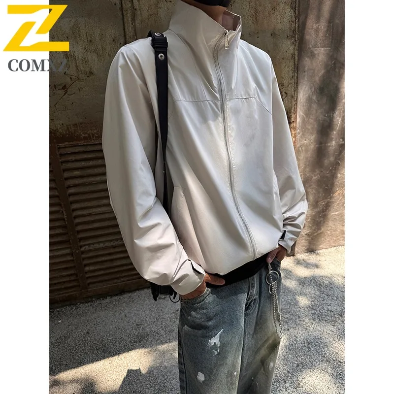 COMXZ Fitness Riding Daily Men Versatile Coat 2025 Autumn New Retro Minimalist Simple Fashion Outdoor Jacket Lightweight Comfort
COMXZ Fitness Riding Daily Men Versatile Coat 2025 Autumn New Retro Minimalist Simple Fashion Outdoor Jacket Lightweight Comfort