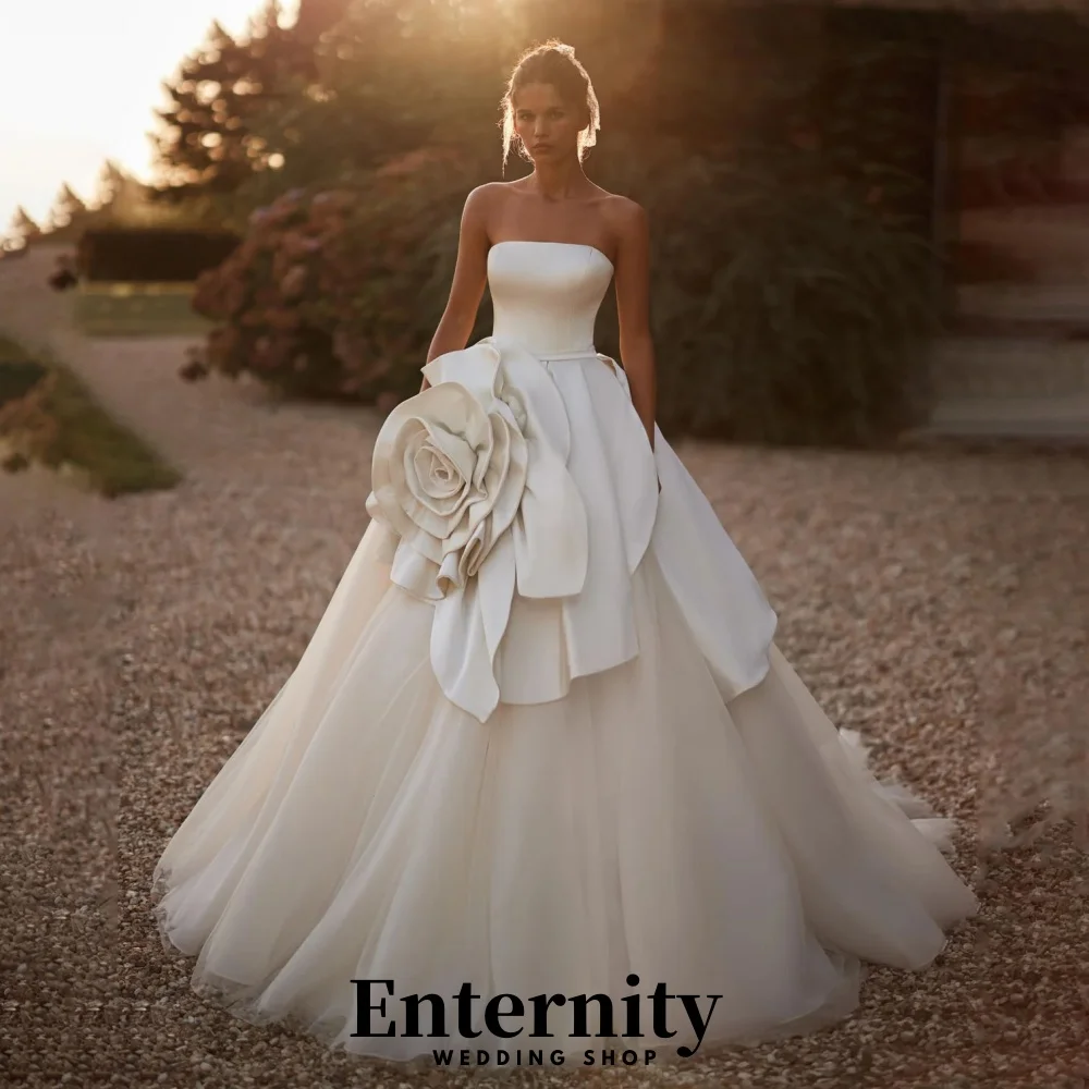 Customized Flower Wedding Dresses Elegant Boat-neck Sleeveless For Women Charming Simple Tulle Bridal Gowns Vestidos De Novia
Customized Flower Wedding Dresses Elegant Boat-neck Sleeveless For Women Charming Simple Tulle Bridal Gowns Vestidos De Novia