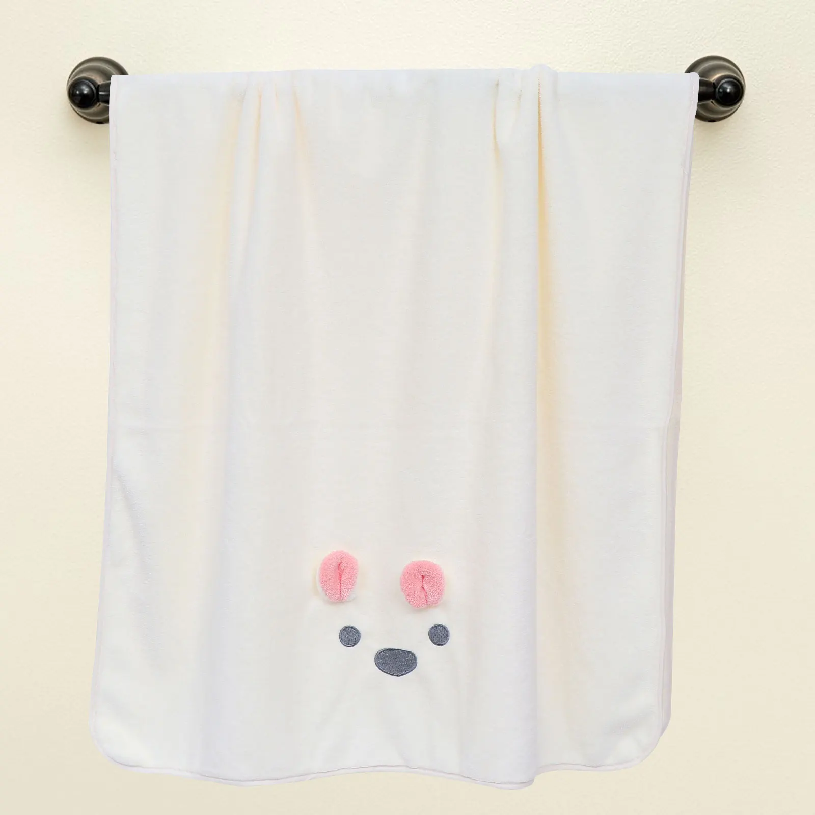 Animal Rabbit Bath Towel Large Cartoon Coral Fleece Soft Breathable Water Absorbing Kids Beach Spa Home Use
Animal Rabbit Bath Towel Large Cartoon Coral Fleece Soft Breathable Water Absorbing Kids Beach Spa Home Use