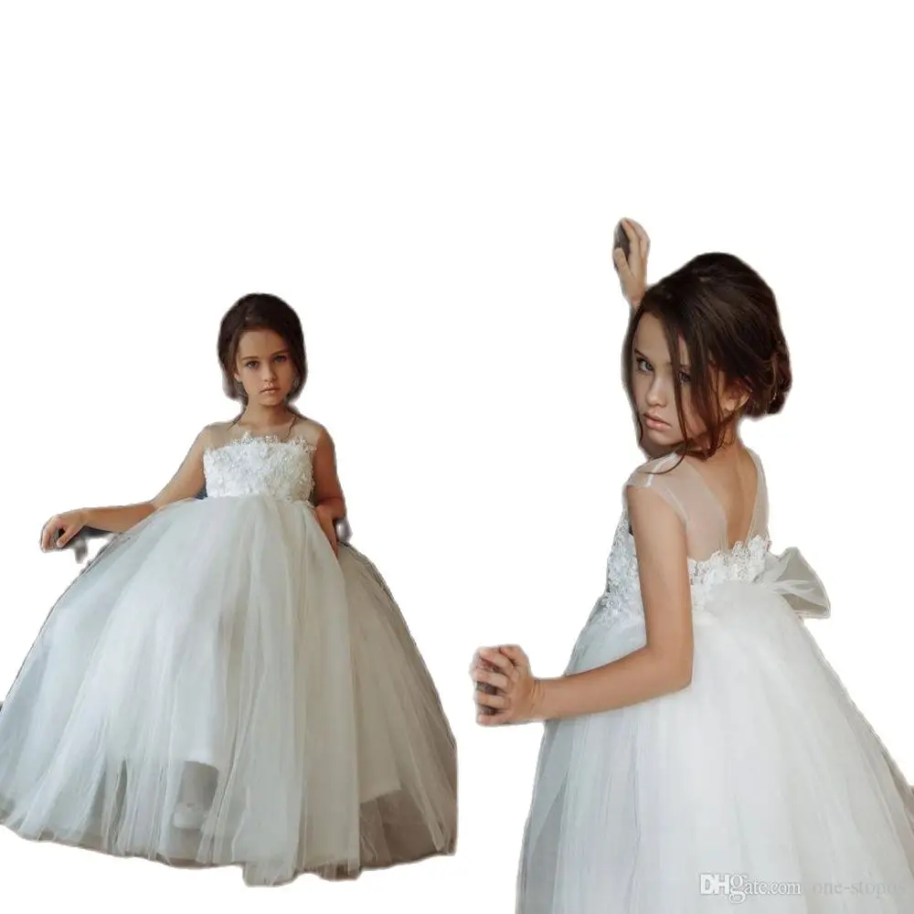 Cheap White Lace Flower Girl Dress Cute Appliqued Open Back Princess Girl Birthday Party Gown Girl Formal Wedding Dresses
Cheap White Lace Flower Girl Dress Cute Appliqued Open Back Princess Girl Birthday Party Gown Girl Formal Wedding Dresses