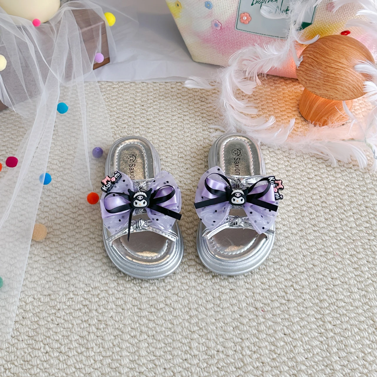 Kids'Casual Shoes Slipper Cartoon Kuromi Bow PU Leather For Girls Beach shoes Anti-slip Silver Beige Shoes Size 26-36
Kids'Casual Shoes Slipper Cartoon Kuromi Bow PU Leather For Girls Beach shoes Anti-slip Silver Beige Shoes Size 26-36