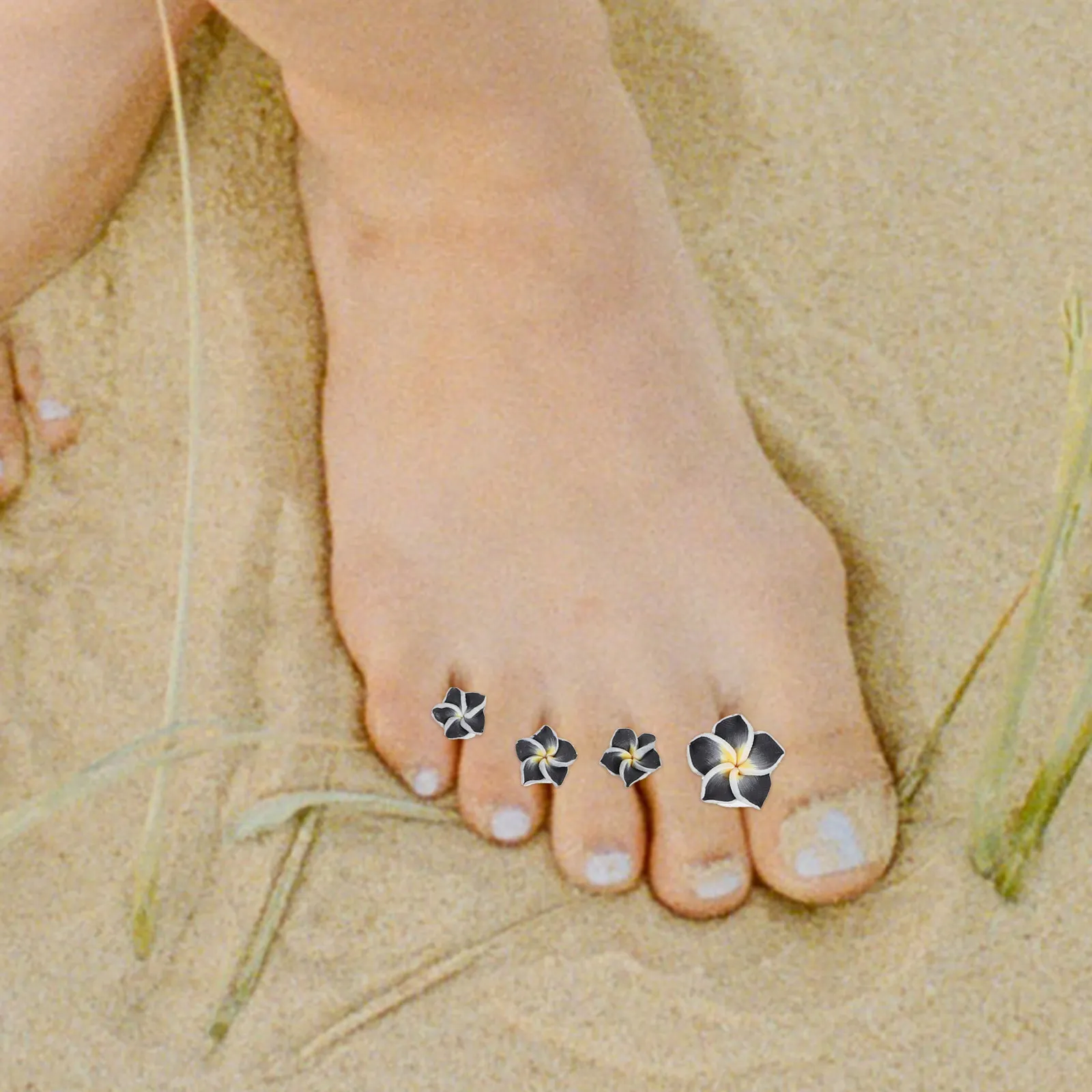 32Pcs Silicone Toe Separator Flower Design Pedicure Nail Polish Soft Comfortable Reusable Toe Dividers for Women Nail Supplies
32Pcs Silicone Toe Separator Flower Design Pedicure Nail Polish Soft Comfortable Reusable Toe Dividers for Women Nail Supplies
