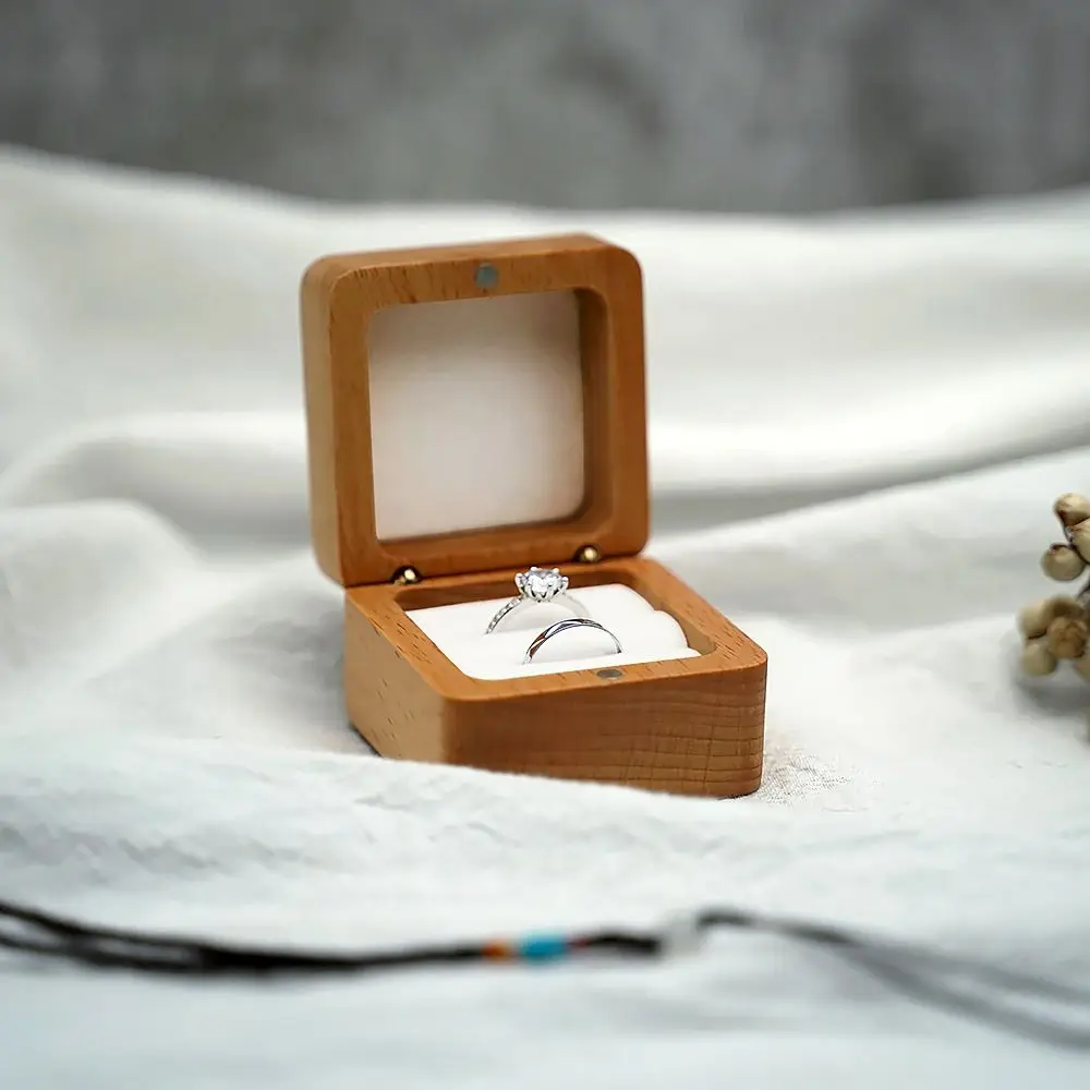 Velvet Wood Rings Box Exquisite Retro Earrings Display Tray Jewlery Organizer Ear Studs Case Ring Earring Holder Valentines Day
Velvet Wood Rings Box Exquisite Retro Earrings Display Tray Jewlery Organizer Ear Studs Case Ring Earring Holder Valentines Day