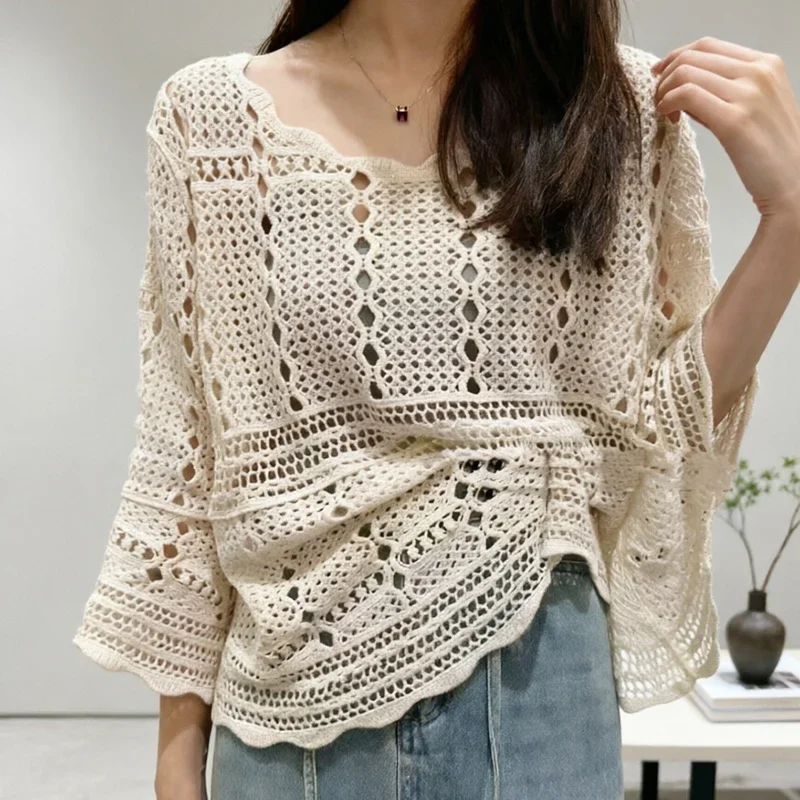 Flared Sleeve Crochet Lace Blouse for Women Hollow-out Open Stitch Knitted Tops Beach Coverups Vacation Wear Spring Summer
Flared Sleeve Crochet Lace Blouse for Women Hollow-out Open Stitch Knitted Tops Beach Coverups Vacation Wear Spring Summer