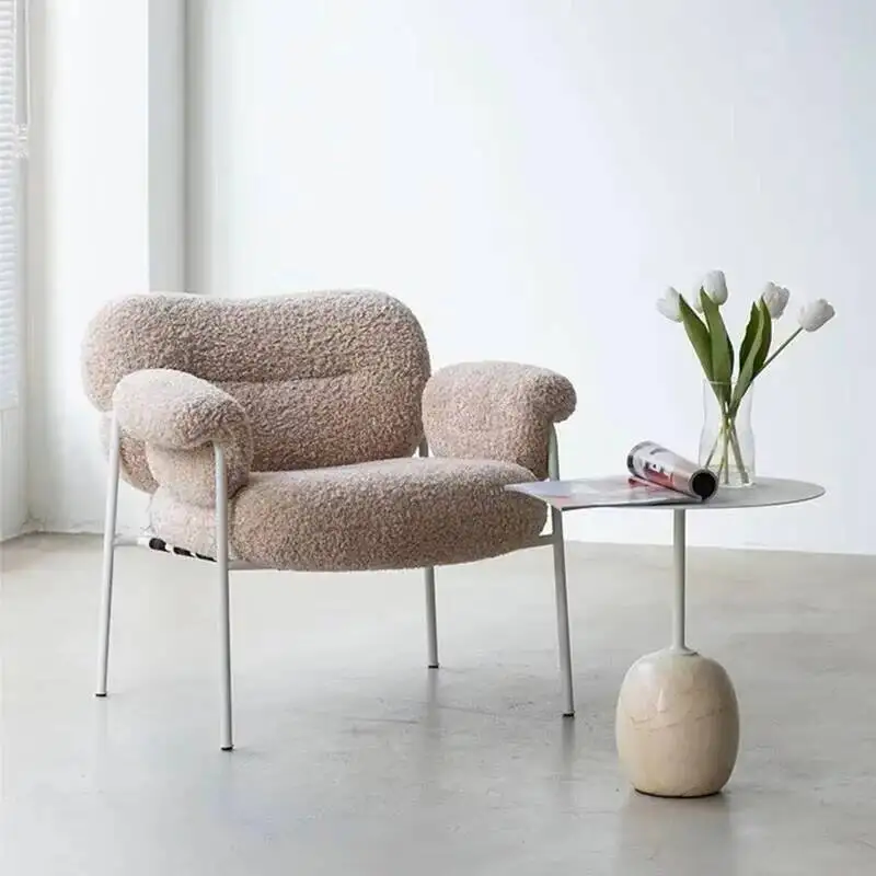 Мебель: Роскошный диван в скандинавском стиле, кресло-шезлонг из овечьей шерсти для дома, балкона, гостиной, одноместное кресло с высокой спинкой Y
Мебель: Роскошный диван в скандинавском стиле, кресло-шезлонг из овечьей шерсти для дома, балкона, гостиной, одноместное кресло с высокой спинкой Y