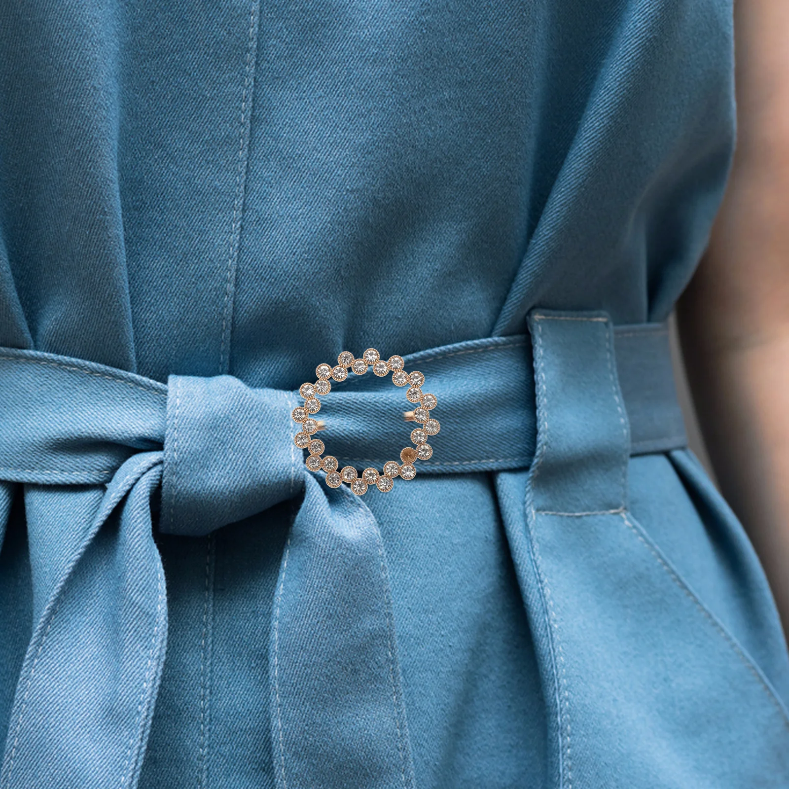 3Pcs Pearls Rhinestone Scarf Clip Elegant Fastener for Scarves Shirts Daily Wear Party Prom Accessories Scarf Buckle
3Pcs Pearls Rhinestone Scarf Clip Elegant Fastener for Scarves Shirts Daily Wear Party Prom Accessories Scarf Buckle