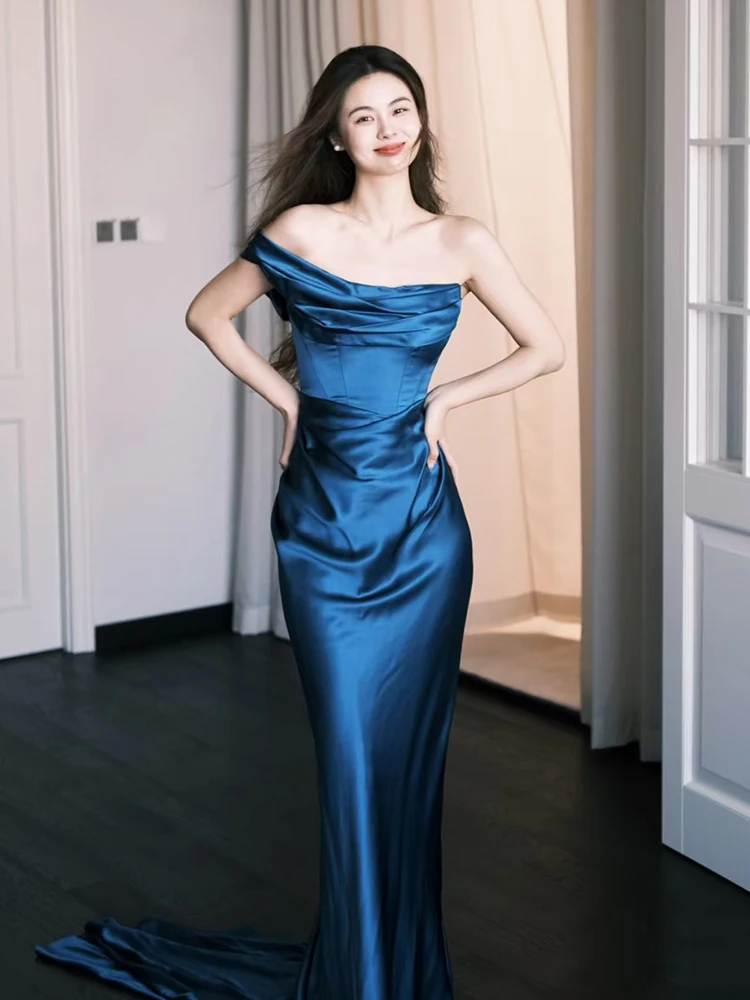 Ele Satin Evening Dr Luxury Bride-to-be Formal Wear Simple Yet Sli Wedding Dr for Women Age 8-25 High Waist Fi...
Ele Satin Evening Dr Luxury Bride-to-be Formal Wear Simple Yet Sli Wedding Dr for Women Age 8-25 High Waist Fi...
