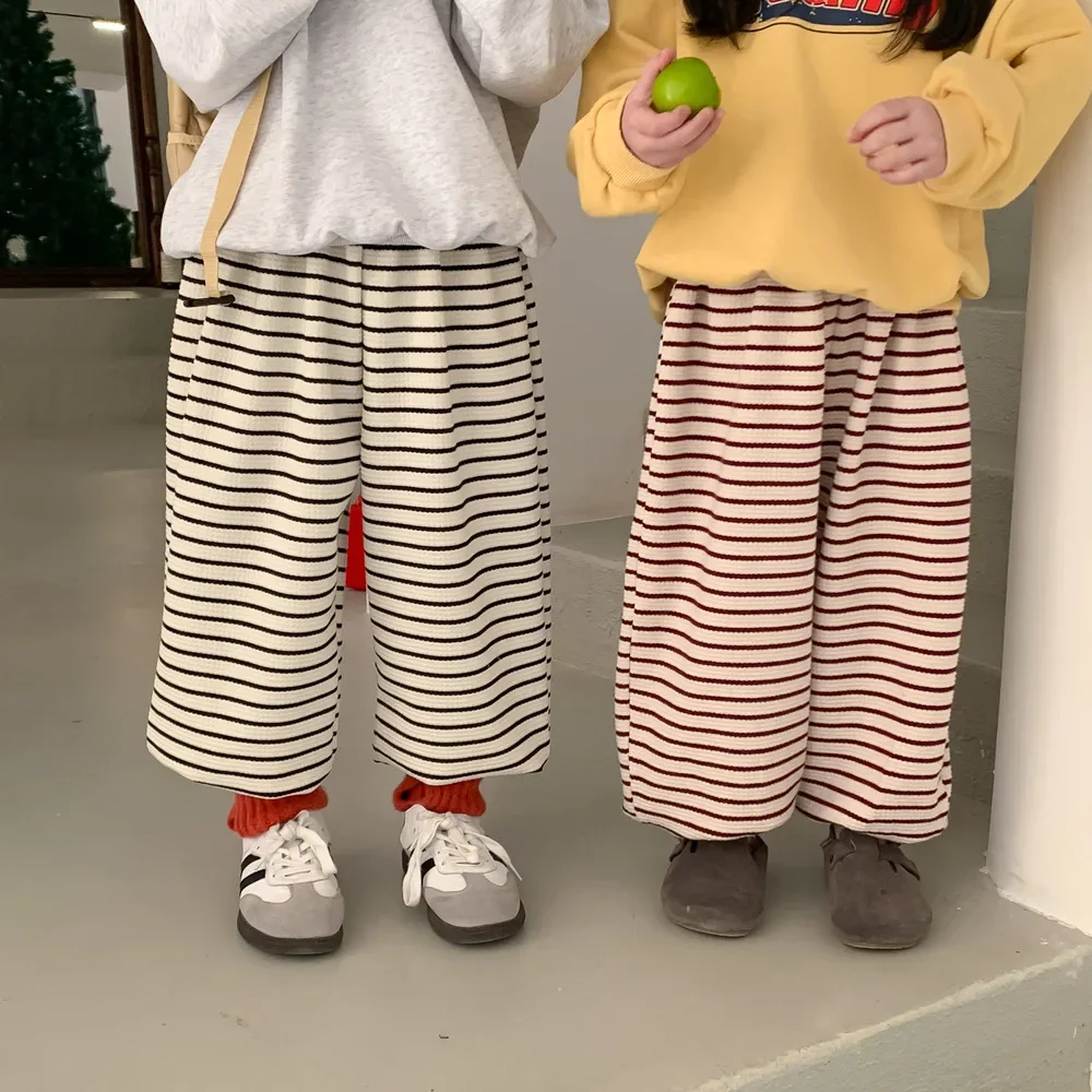 Children's Pants 2024 Spring Boys and Girls Korean Style Casual Guard Pants Children's Versatile Striped Pants
Children's Pants 2024 Spring Boys and Girls Korean Style Casual Guard Pants Children's Versatile Striped Pants
