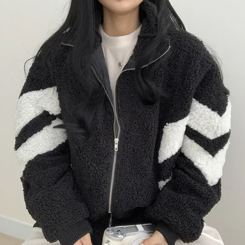 Fashion Thick Cotton Jacket Women Winter Color Matching Parallel Bars Arrow Corduroy Cotton Jacket Casual Loose Zipper Coat New
Fashion Thick Cotton Jacket Women Winter Color Matching Parallel Bars Arrow Corduroy Cotton Jacket Casual Loose Zipper Coat New