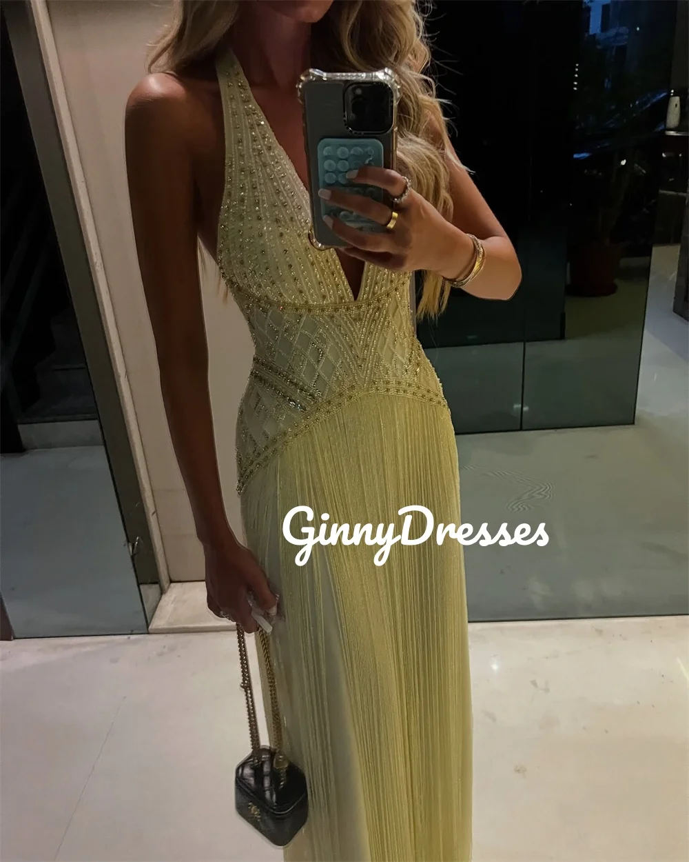Customize Dresses For Prom A-Line Deep V-Neck Floor-Length Beadings Evening Dress Sleeveless Zipper Up Formal Occasion Dresses
Customize Dresses For Prom A-Line Deep V-Neck Floor-Length Beadings Evening Dress Sleeveless Zipper Up Formal Occasion Dresses