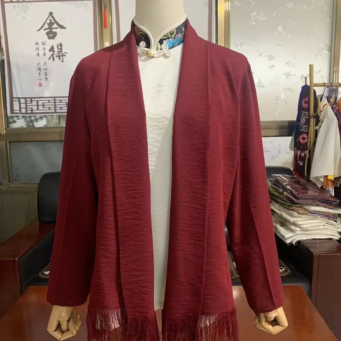 2026 Women's single-layer Tibetan spring and autumn fringed outerwear shirt fashion foreign style
2026 Women's single-layer Tibetan spring and autumn fringed outerwear shirt fashion foreign style