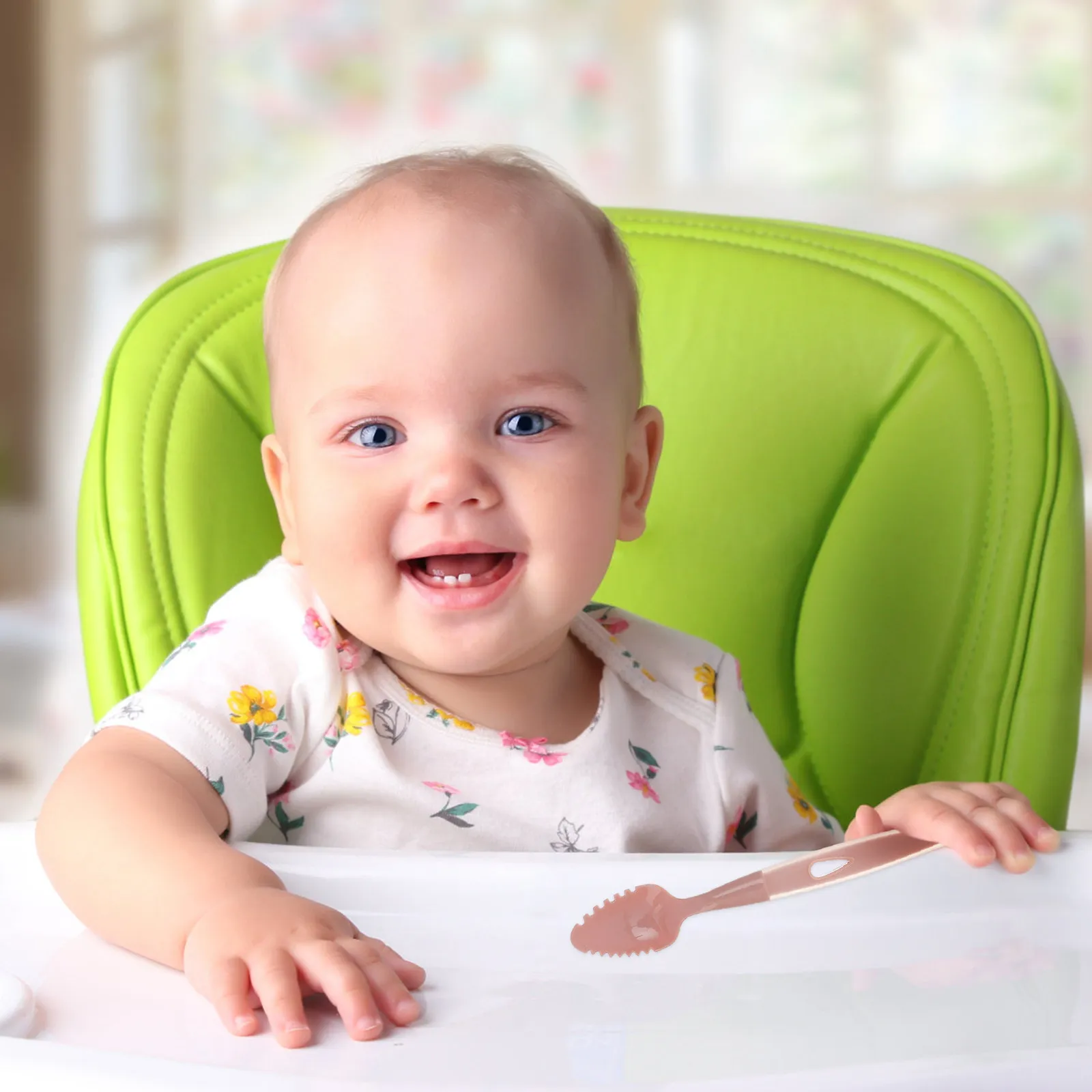 1Pcs Double-Headed Baby Feeding Spoon Fruit Puree Scraper for Supplementary Food Smooth Serrated Edges Safe Bpa-Free Easy Clean
1Pcs Double-Headed Baby Feeding Spoon Fruit Puree Scraper for Supplementary Food Smooth Serrated Edges Safe Bpa-Free Easy Clean