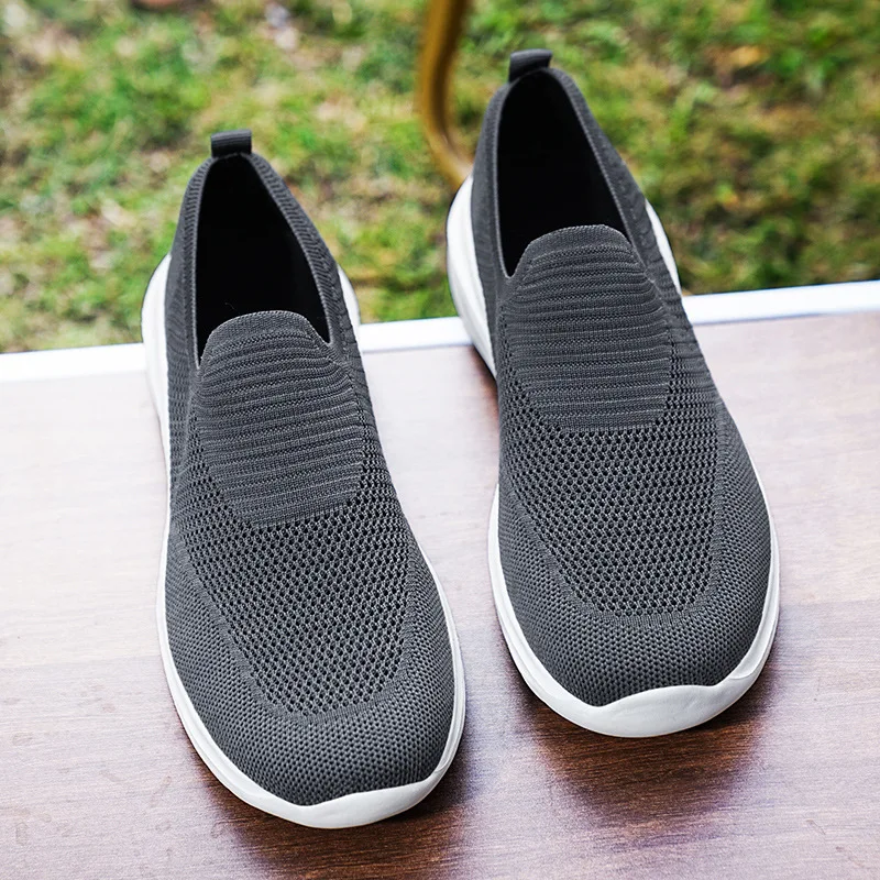 Men's Vulcanized Shoes Fashion Breathable Outdoor Mesh Casual Sneakers Lightweight Comfortable Men Tenis Masculino Walking Shoes
Men's Vulcanized Shoes Fashion Breathable Outdoor Mesh Casual Sneakers Lightweight Comfortable Men Tenis Masculino Walking Shoes