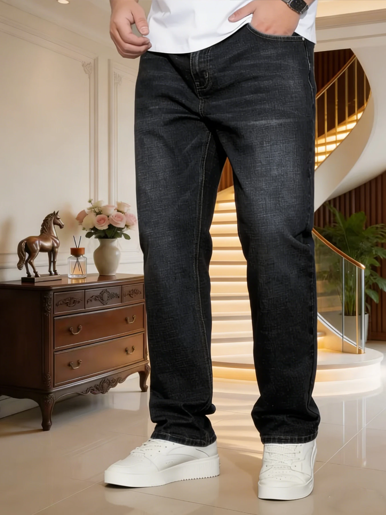Plus-size black washed straight-leg jeans, loose fit for men, slimming and concealing, versatile long pants
Plus-size black washed straight-leg jeans, loose fit for men, slimming and concealing, versatile long pants