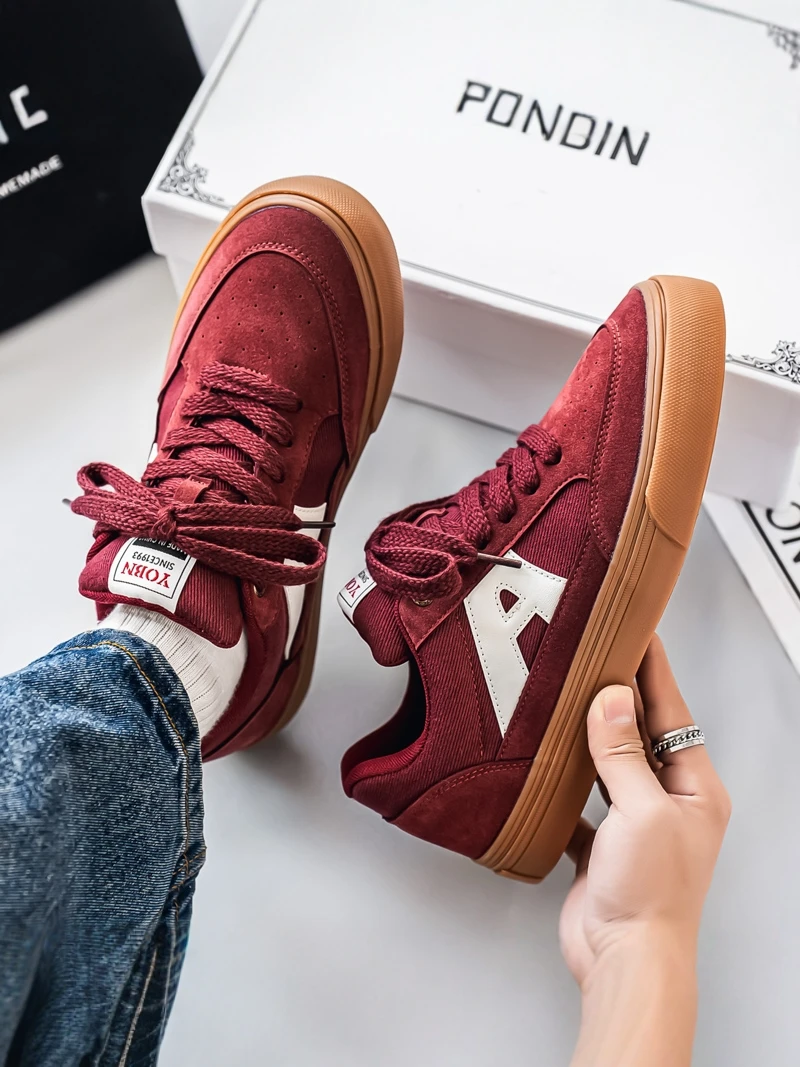Men's Casual Shoes Soft Bottom Running Lightweight Sport Leisure Board Shoes Vintage Versatile Dequn Trendy Sneakers
Men's Casual Shoes Soft Bottom Running Lightweight Sport Leisure Board Shoes Vintage Versatile Dequn Trendy Sneakers