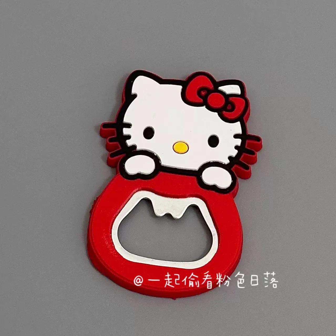 Милый мультяшный магнит на холодильник Hello Kitty из ПВХ, открывалка для бутылок, аксессуар из мягкого ПВХ, подарки
Милый мультяшный магнит на холодильник Hello Kitty из ПВХ, открывалка для бутылок, аксессуар из мягкого ПВХ, подарки