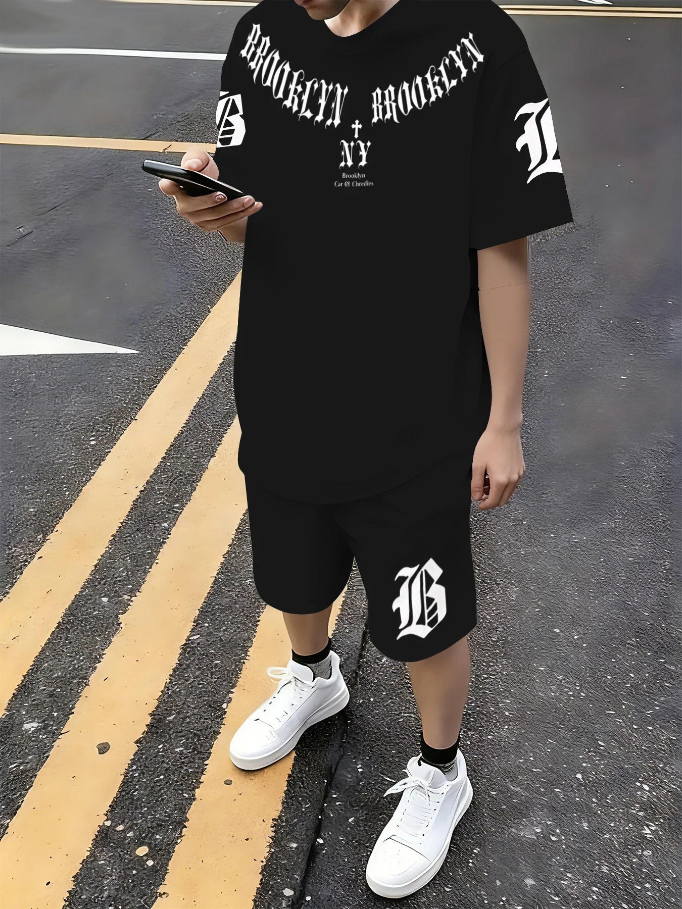 Hot selling men's summer Gothic letter print comfortable breathable round neck T-shirt drawstring shorts set outdoor streetwear
Hot selling men's summer Gothic letter print comfortable breathable round neck T-shirt drawstring shorts set outdoor streetwear