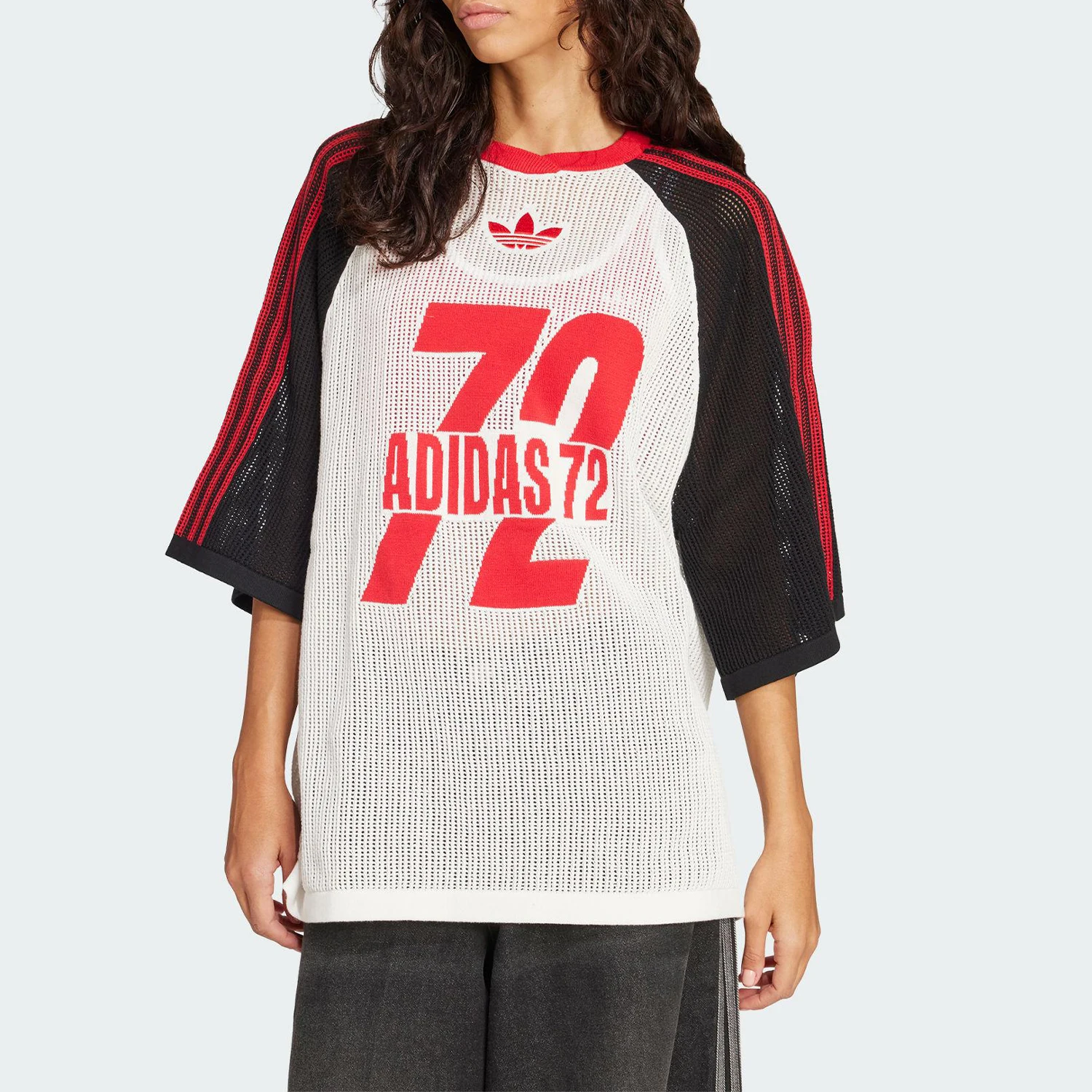 Adidas genuine Three Stripes Women's Classic Breathable Mesh Jersey T-Shirt KD2269
Adidas genuine Three Stripes Women's Classic Breathable Mesh Jersey T-Shirt KD2269