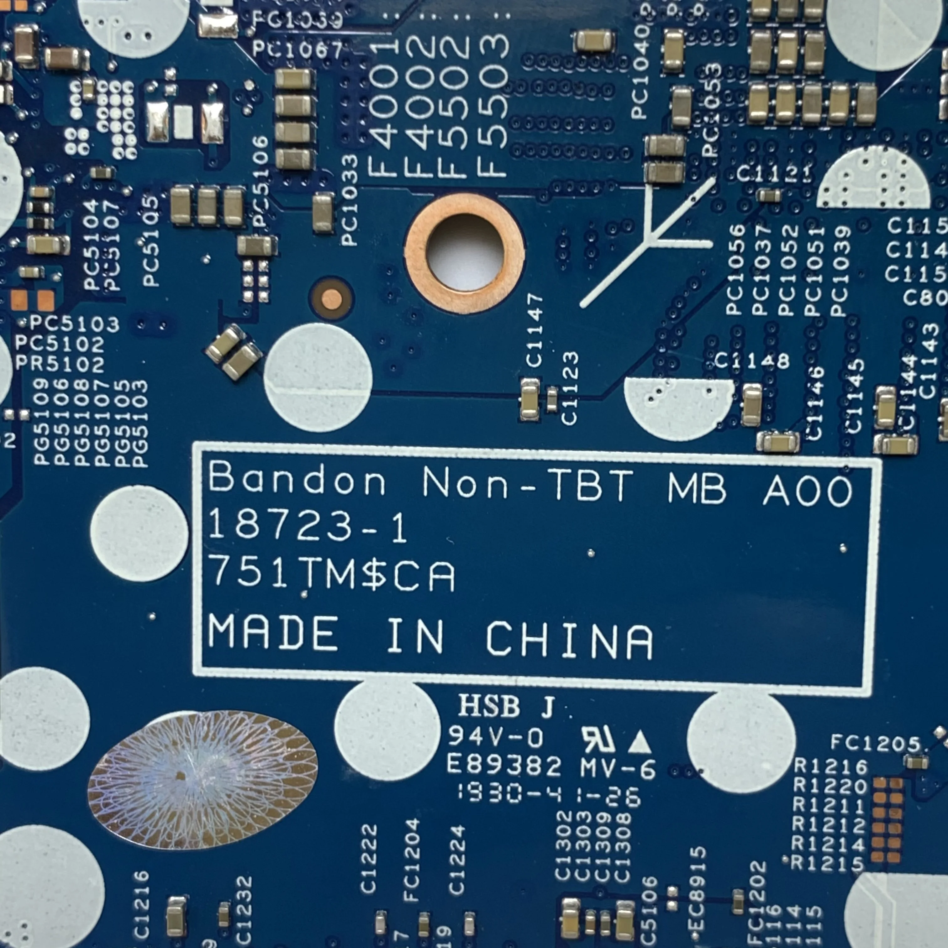 CN-0H69YG 0H69YG H69YG с процессором SRF9Z I5-8365U, высококачественная материнская плата для ноутбука DELL 5300, материнская плата 18723-1, 100% работает хорошо
CN-0H69YG 0H69YG H69YG с процессором SRF9Z I5-8365U, высококачественная материнская плата для ноутбука DELL 5300, материнская плата 18723-1, 100% работает хорошо