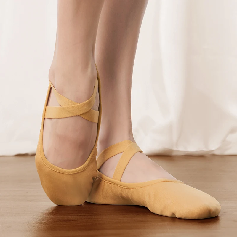 Women Ballet Slippers Soft Soled Dance Shoes Girls Kids Ballerina Canvas Ballet Shoes Beige Practice Dancing Shoes
Women Ballet Slippers Soft Soled Dance Shoes Girls Kids Ballerina Canvas Ballet Shoes Beige Practice Dancing Shoes