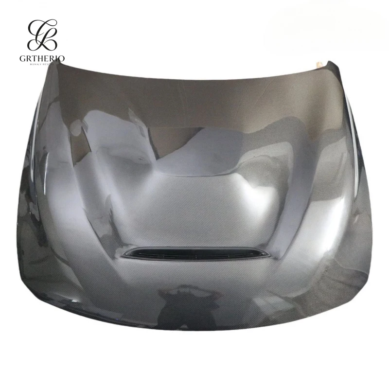 Suitable for BMW M3 F80 M4 F82, new carbon fiber hood modeled after the original car, GTS style engine hood
Suitable for BMW M3 F80 M4 F82, new carbon fiber hood modeled after the original car, GTS style engine hood