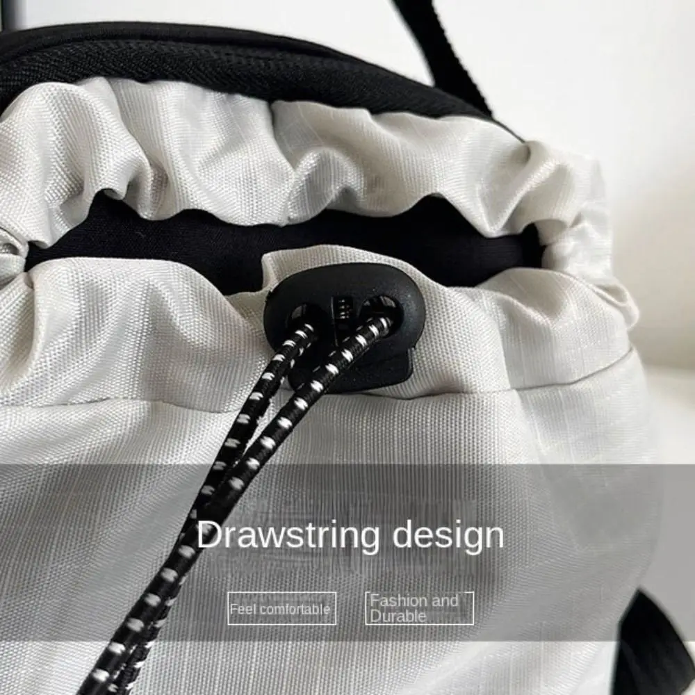 Nylon Drawstring Shoulder Bag Lightweight Adjustable Strap Phone Bag Korean Style Large Capacity Women Crossbody Bag Daily
Nylon Drawstring Shoulder Bag Lightweight Adjustable Strap Phone Bag Korean Style Large Capacity Women Crossbody Bag Daily