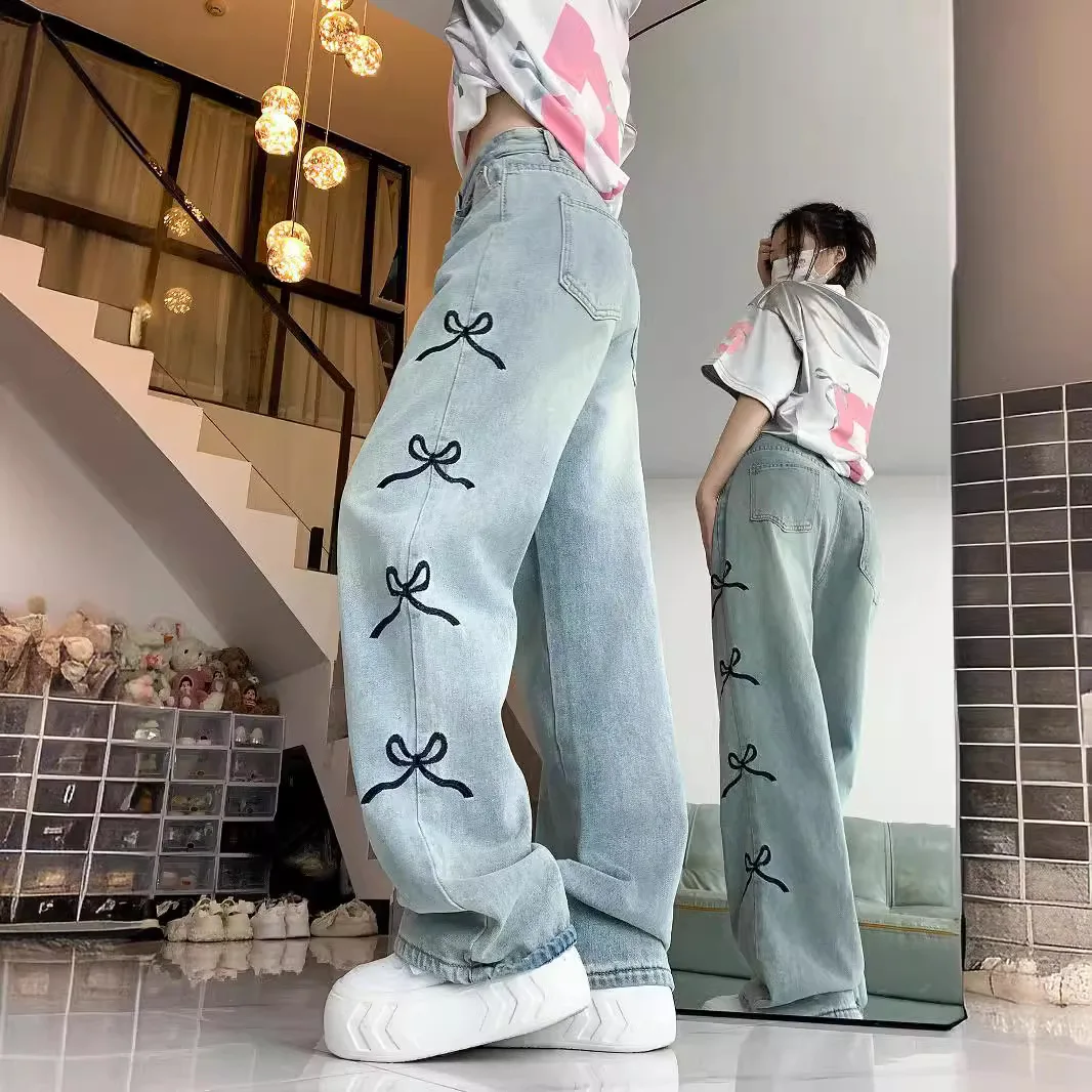 High street Bow Embroidered Jeans for Women's 2024 Baggy Jeans Casual Fashion Straight New Design Wide Leg Loose Jean
High street Bow Embroidered Jeans for Women's 2024 Baggy Jeans Casual Fashion Straight New Design Wide Leg Loose Jean